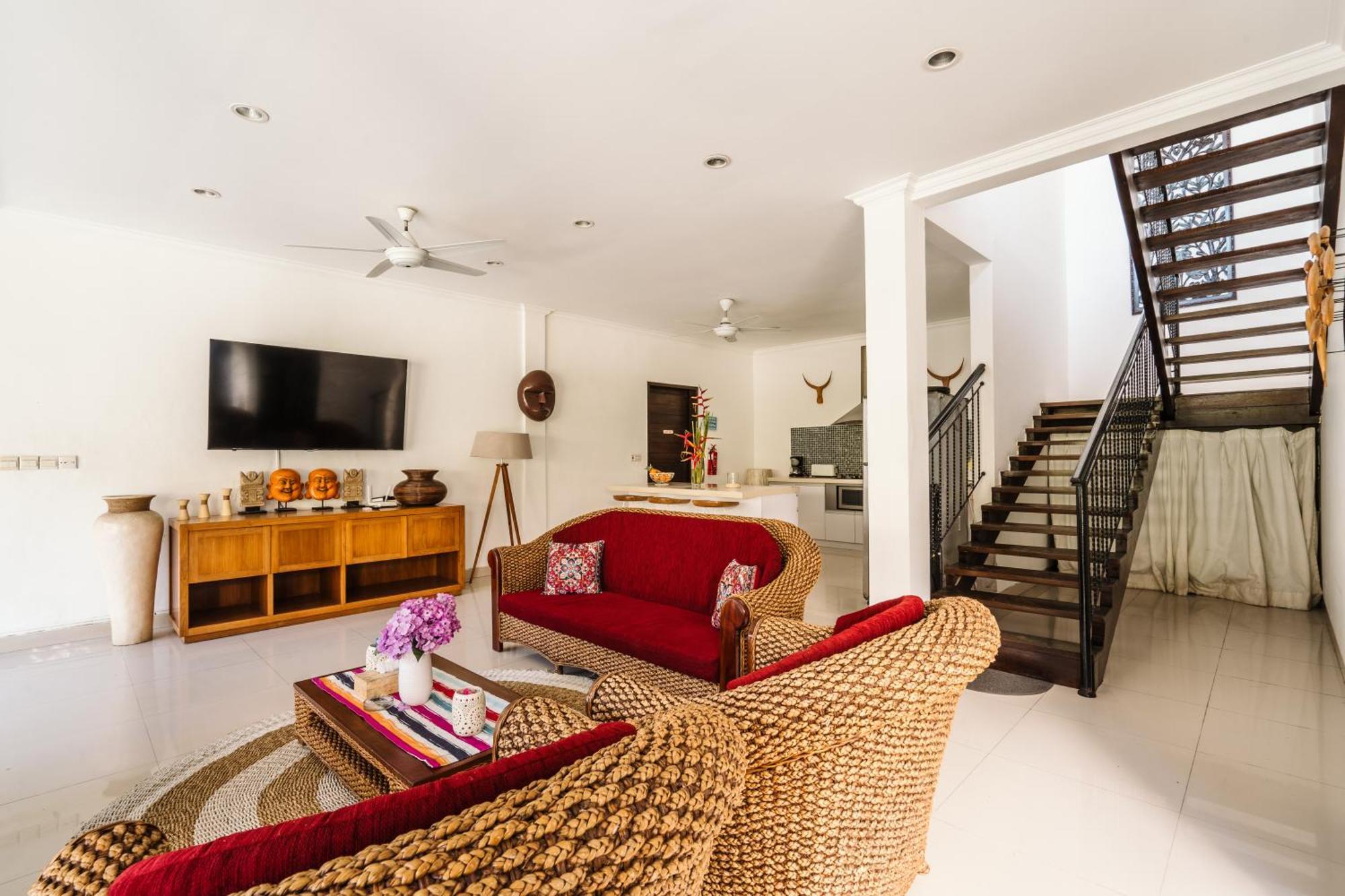 Sari Temuku Villa Seminyak  Exterior photo